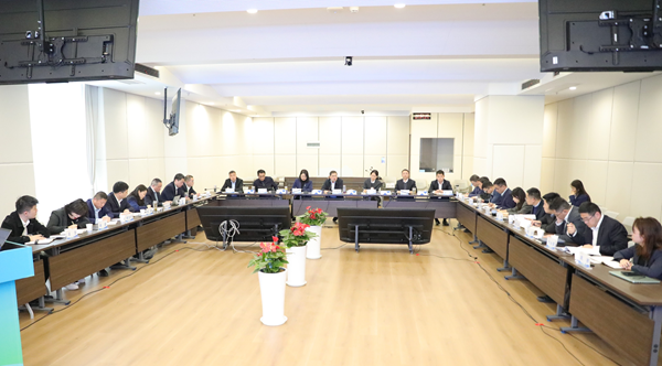 早字领先抓调理 奋力冲刺“开门红”——省垣市更新集团等三家公司召开一季度谋划调理剖析会