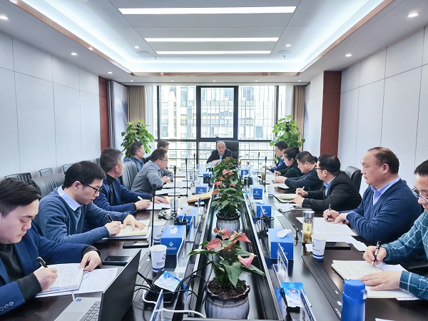 安徽Z6尊龙凯时地产集团党委召开民主生涯会会前征求意见座谈会